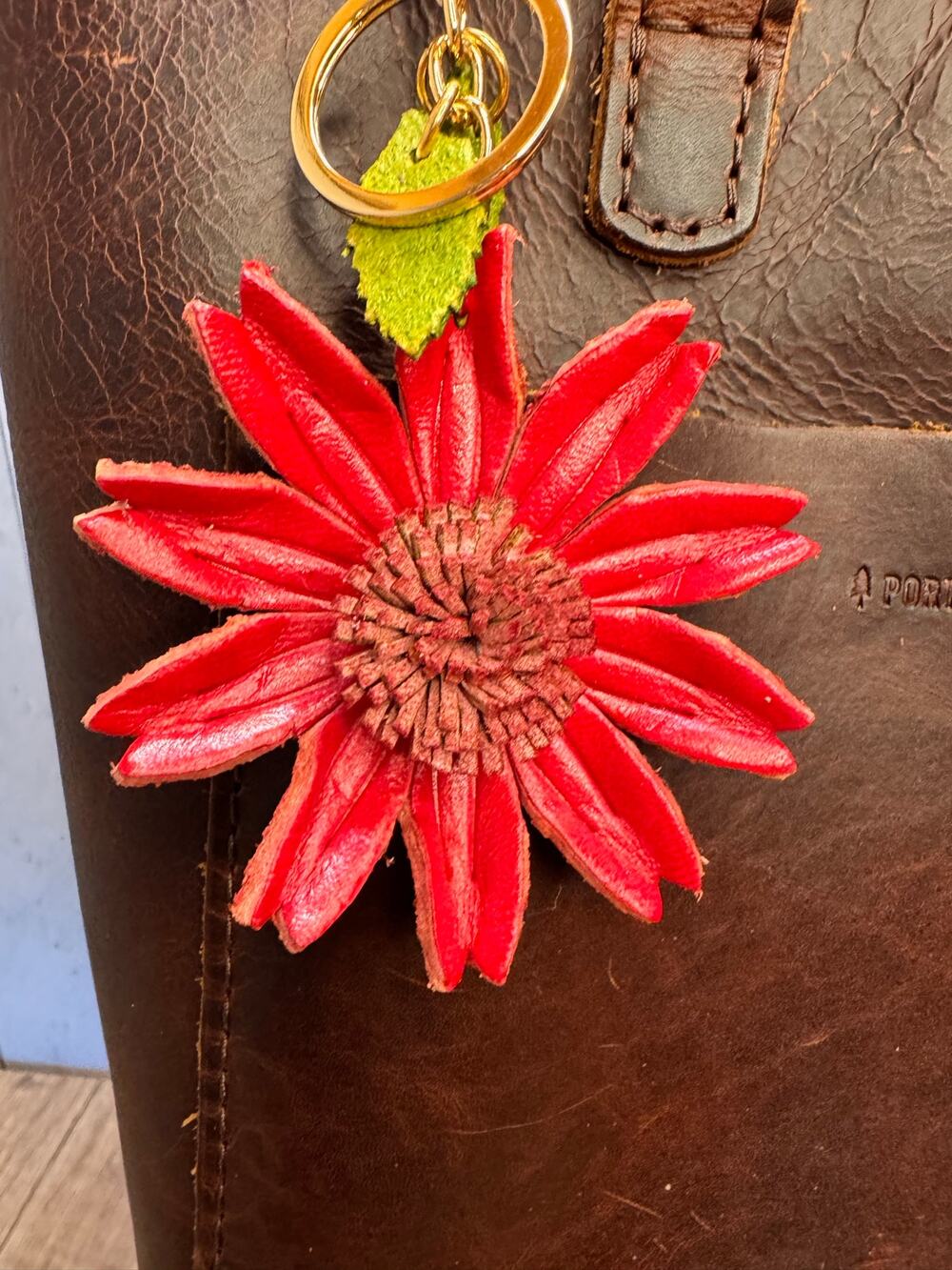 Genuine Leather Daisy Flower Bag Round Pink Flower Charm Crossbody Purse Bag